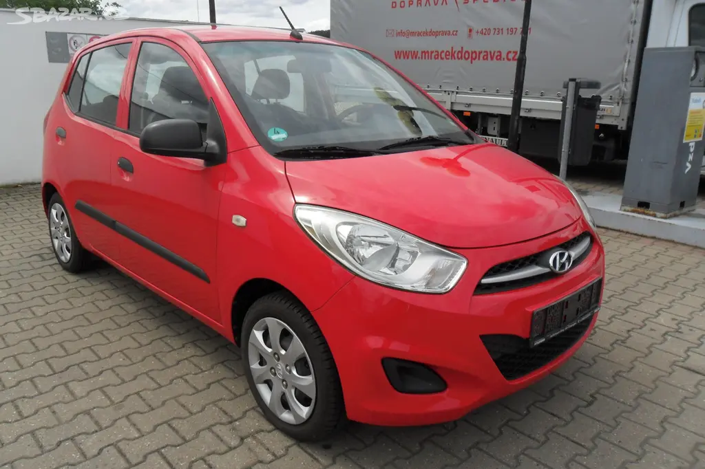Hyundai I10 1.1i, r.v. 2011, 124.700 km-Serviska